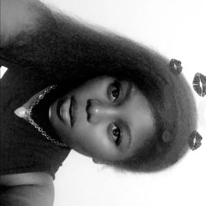 Meet your Posher, Jordyn